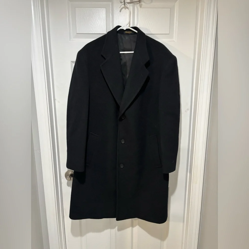 DANIEL HECHTER Men's Cashmere Blend Black Overcoat 50R